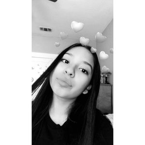 Meet your Posher, Leena